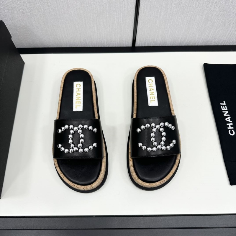 Ch*el slippers